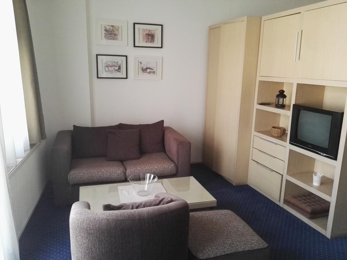 Guest House Amico ヴラニェ エクステリア 写真