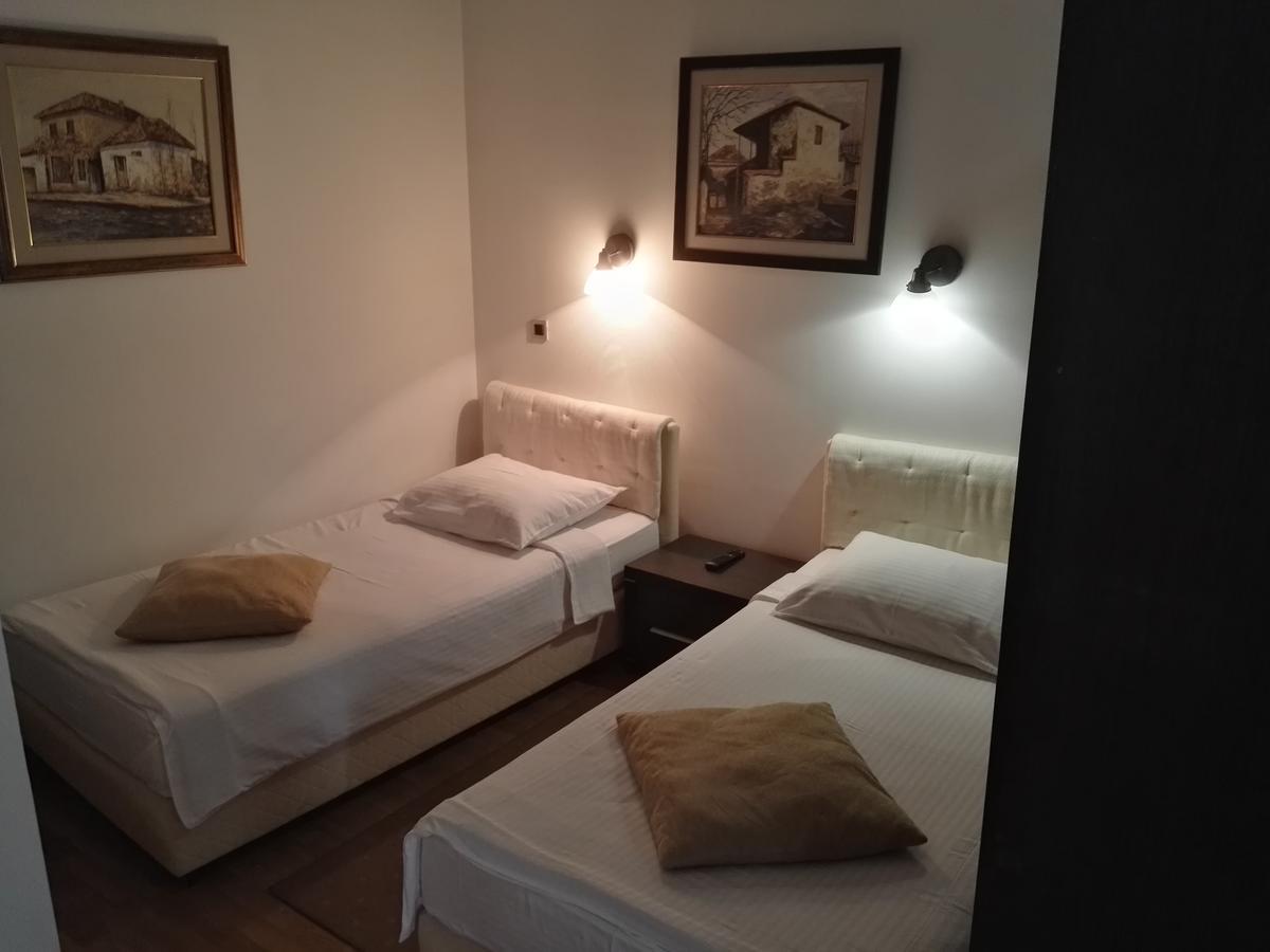 Guest House Amico ヴラニェ エクステリア 写真